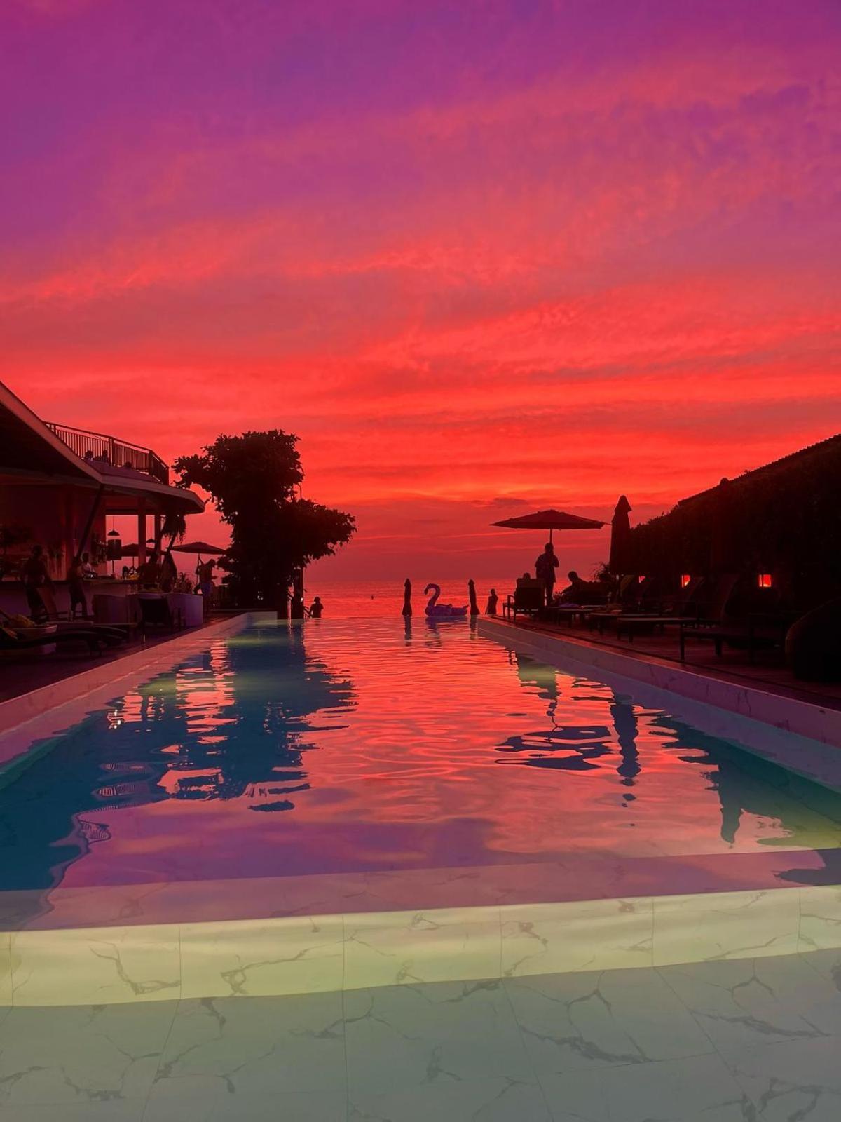 Sunset Beach Club Hotel Haad Rin Exterior foto